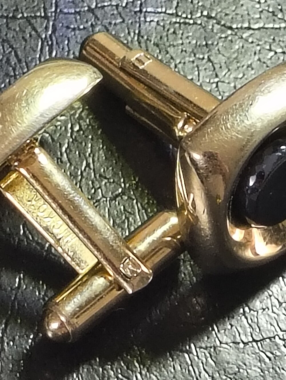 Vintage Signed Hickok USA Gold-Tone Square Bullseye Cufflinks Mid-Century Modern